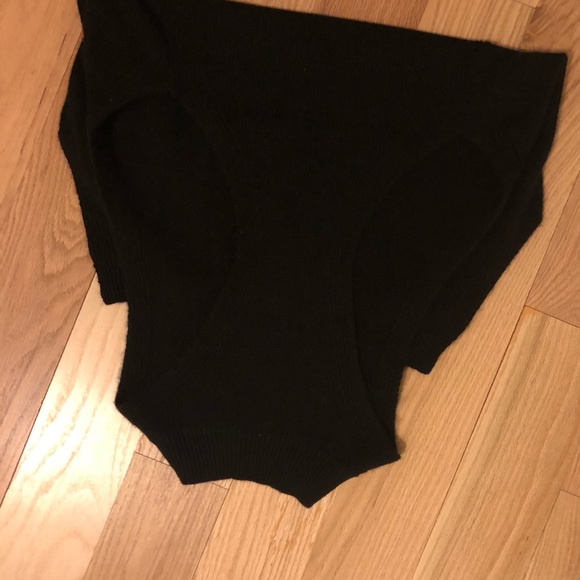 ✨360 Cashmere✨ - Picture 5 of 5